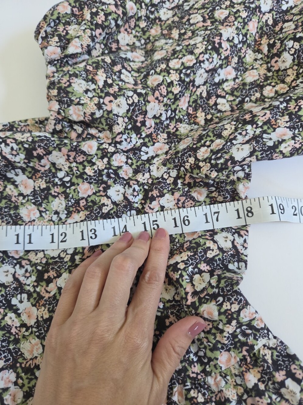 Bundle Mini Puff sleeve floral Dresses WAYF Asos Levis sz XS - Picture 6 of 15